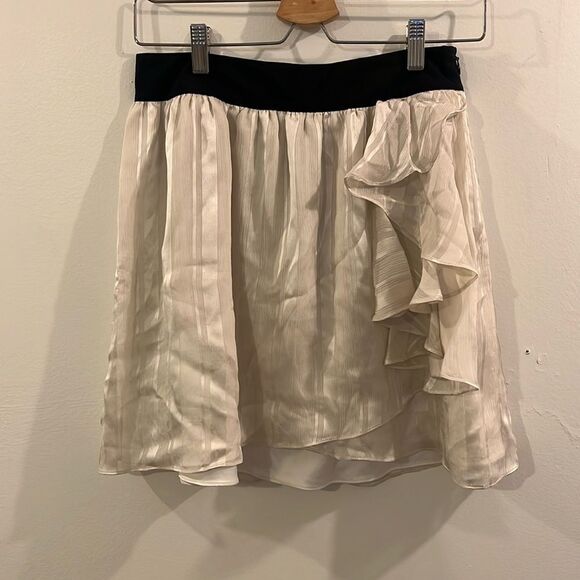 NWT Club Monaco Skirt - Size 0 - Picture 1 of 8